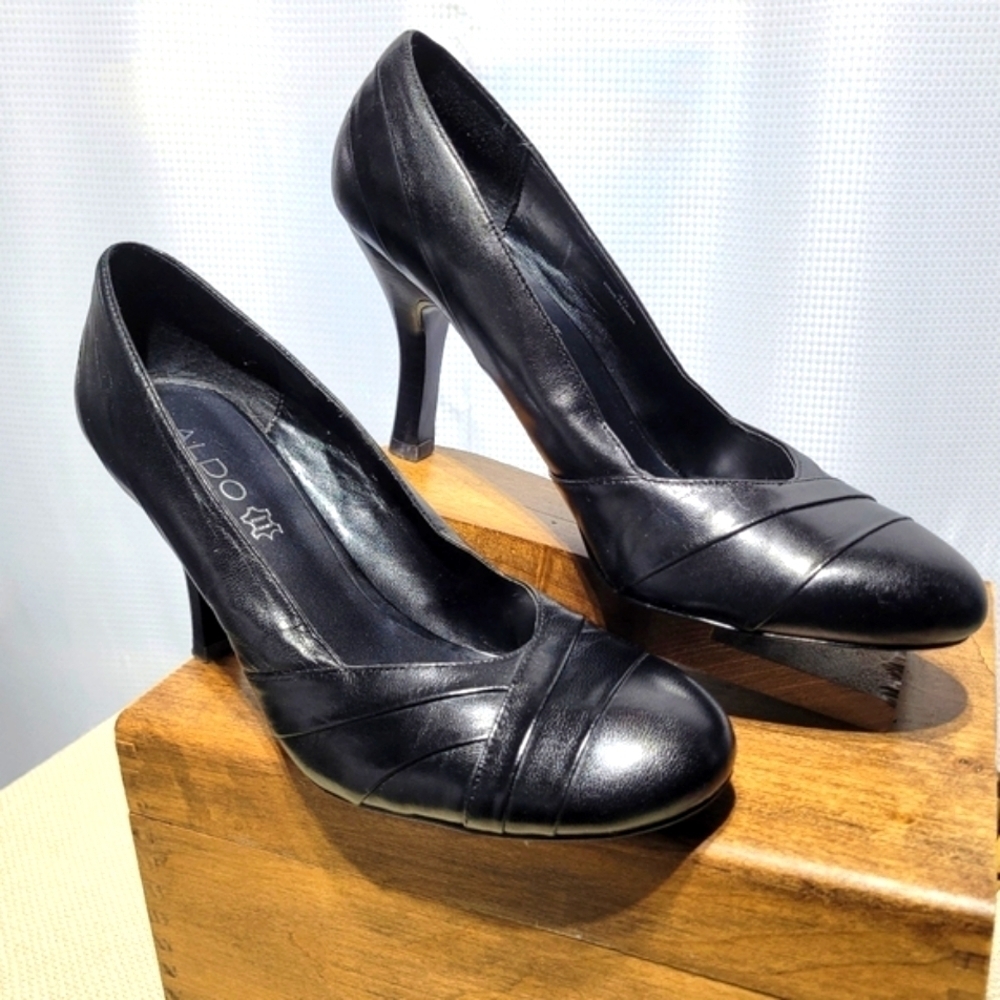 Aldo Black High 3.5" Heel (40 US 9.5-10)